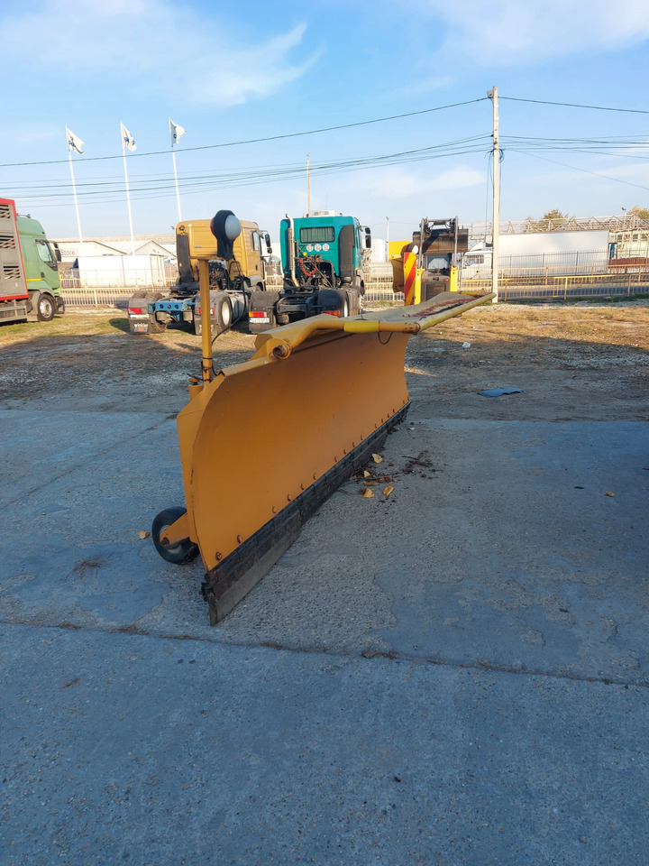Nido Plow / Snow Blade / – Nido Universal Electrohidraulik – Sn 252 - Cuchilla quitanieves: foto 4 Nido Plow / Snow Blade / – Nido Universal Electrohidraulik – Sn 252 - Cuchilla quitanieves: foto 4