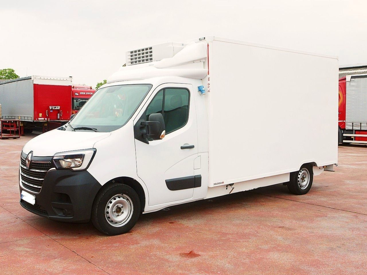 Renault Master, THERMOKING -30C, 2 temp, TOP !!! - Furgoneta frigorifica: foto 3 Renault Master, THERMOKING -30C, 2 temp, TOP !!! - Furgoneta frigorifica: foto 3