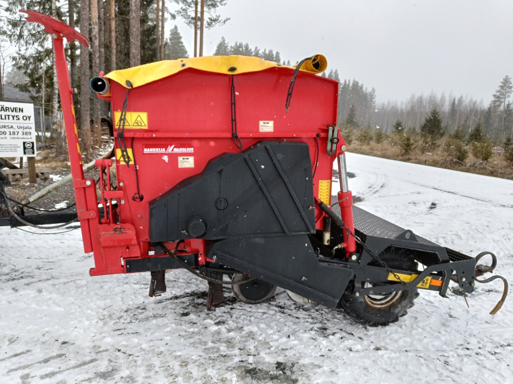 Junkkari Simulta S3000T Takapyöräkone kiekkovantailla - Combinado de siembra: foto 4 Junkkari Simulta S3000T Takapyöräkone kiekkovantailla - Combinado de siembra: foto 4