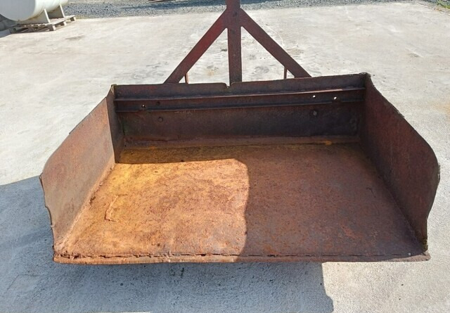 Kuljetuslaatikko 160cm - Cazo para Maquinaria agrícola: foto 2 Kuljetuslaatikko 160cm - Cazo para Maquinaria agrícola: foto 2