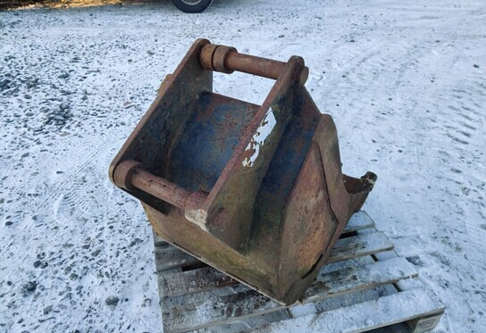 Kynsikauha 60cm - Cazo para excavadora para Maquinaria de construcción: foto 4 Kynsikauha 60cm - Cazo para excavadora para Maquinaria de construcción: foto 4