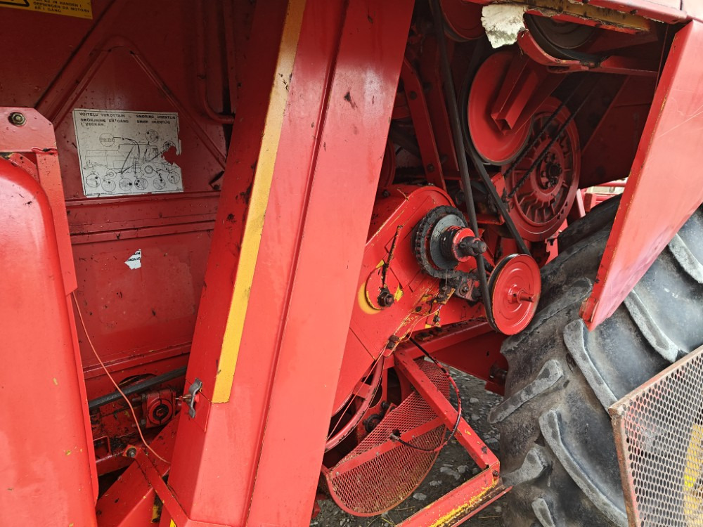 Leasing de MASSEY FERGUSON 430 MASSEY FERGUSON 430: foto 19 Leasing de MASSEY FERGUSON 430 MASSEY FERGUSON 430: foto 19