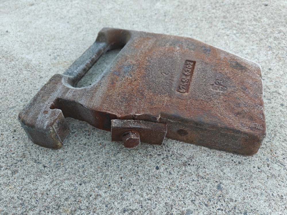 ZETOR Etupainosarja 8kpl - Maquinaria agrícola: foto 5 ZETOR Etupainosarja 8kpl - Maquinaria agrícola: foto 5