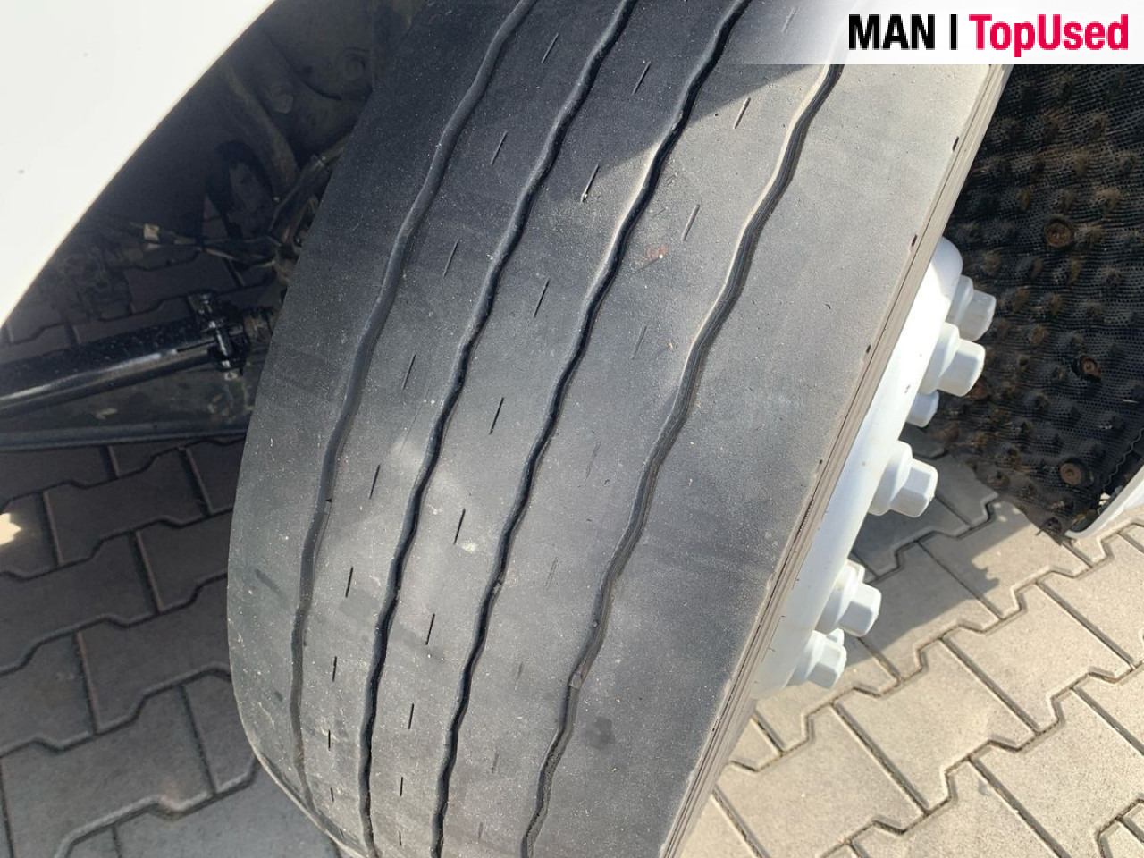 MAN TGX 18.470 4x2 LL SA Euro6 Retarder Klima ZV - Cabeza tractora: foto 2 MAN TGX 18.470 4x2 LL SA Euro6 Retarder Klima ZV - Cabeza tractora: foto 2
