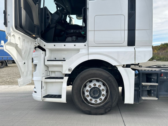 MAN TGX 18.470 4x2 BL SA hydraulika - Cabeza tractora: foto 5 MAN TGX 18.470 4x2 BL SA hydraulika - Cabeza tractora: foto 5