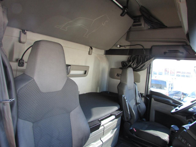 MAN TGX 18.470 4x2 LL SA - Cabeza tractora: foto 4 MAN TGX 18.470 4x2 LL SA - Cabeza tractora: foto 4