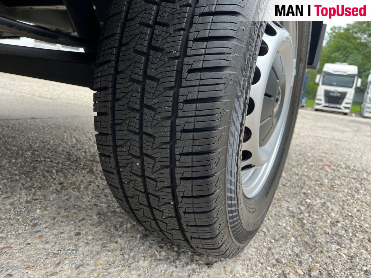 MAN TGE 3.140 4X2F SB, Automatic, Flat bed Klima ZV - Furgoneta caja abierta: foto 5 MAN TGE 3.140 4X2F SB, Automatic, Flat bed Klima ZV - Furgoneta caja abierta: foto 5