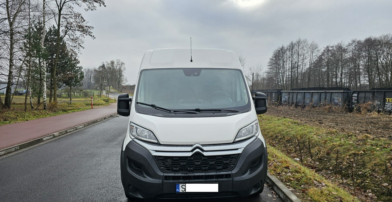 Citroen Jumper krajowy l* klima* - Furgón: foto 2 Citroen Jumper krajowy l* klima* - Furgón: foto 2