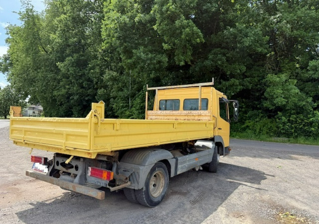 Mercedes-Benz Atego 3 stronna wywrotka * mały przebieg* - Camión volquete: foto 3 Mercedes-Benz Atego 3 stronna wywrotka * mały przebieg* - Camión volquete: foto 3
