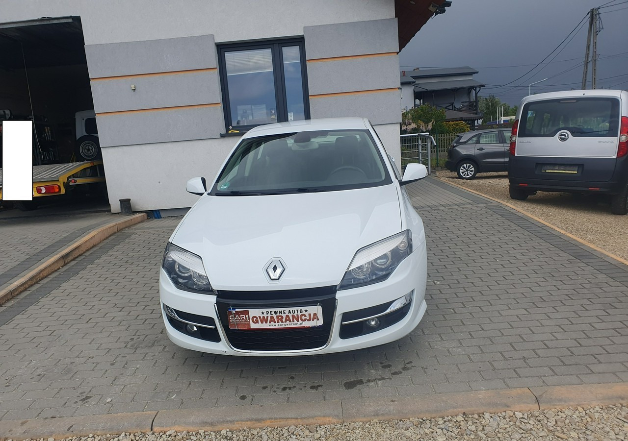 Renault Laguna III niski przebieg * zadbana * - Hatchback: foto 2 Renault Laguna III niski przebieg * zadbana * - Hatchback: foto 2