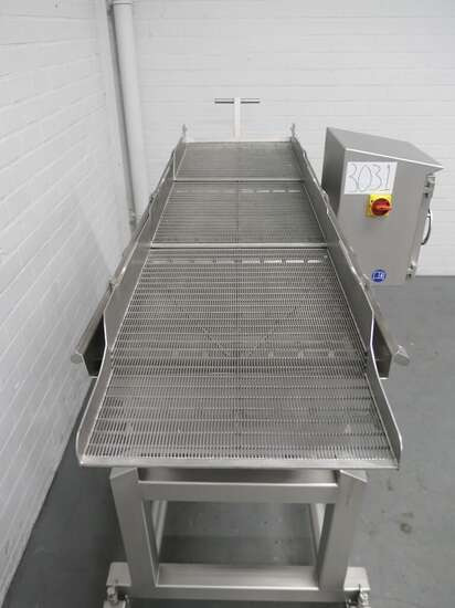 GEA vibrating gutter MultiShaker 450/1600 - Transportador: foto 5 GEA vibrating gutter MultiShaker 450/1600 - Transportador: foto 5