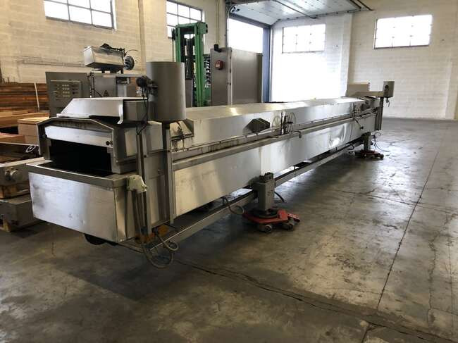 Stork / Marel oil fryer GoldFryer TBM630/5000TH - Maquinaria de alimentación: foto 1 Stork / Marel oil fryer GoldFryer TBM630/5000TH - Maquinaria de alimentación: foto 1