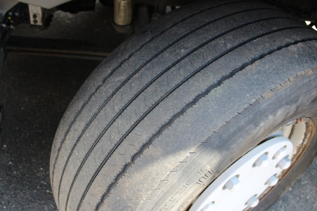 Cabeza tractora Renault T 480: foto 19