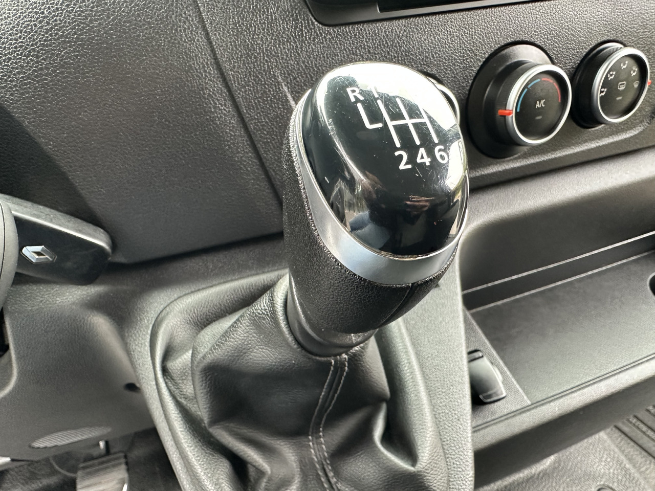 Leasing de RENAULT Master RENAULT Master: foto 21 Leasing de RENAULT Master RENAULT Master: foto 21