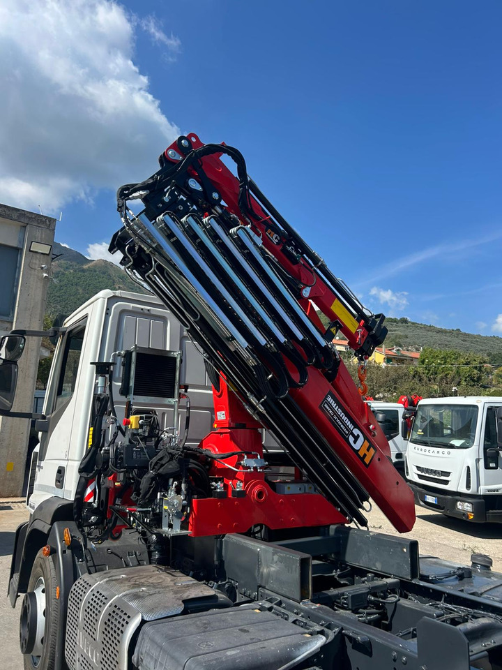 Camión grúa IVECO EUROCARGO 160-280: foto 22 Camión grúa IVECO EUROCARGO 160-280: foto 22