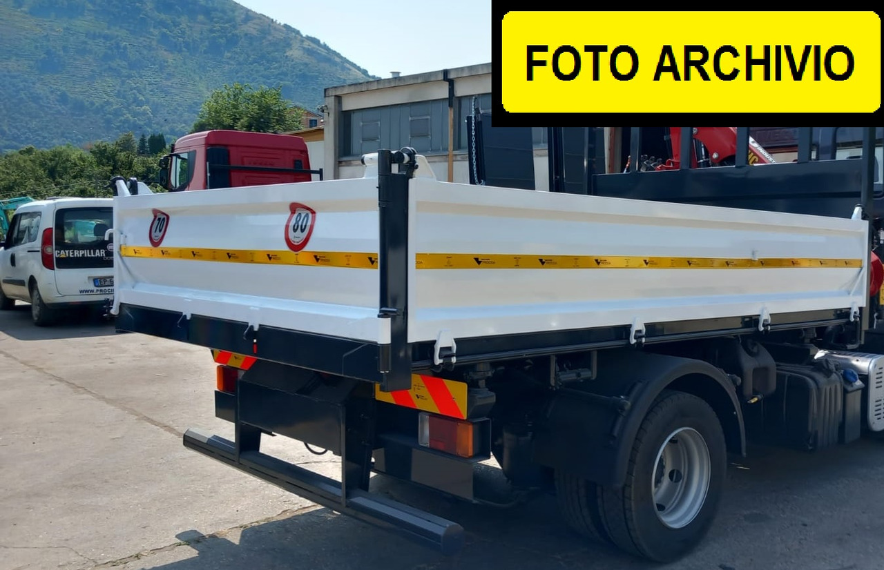 IVECO EUROCARGO 75-210 - Camión volquete: foto 2 IVECO EUROCARGO 75-210 - Camión volquete: foto 2