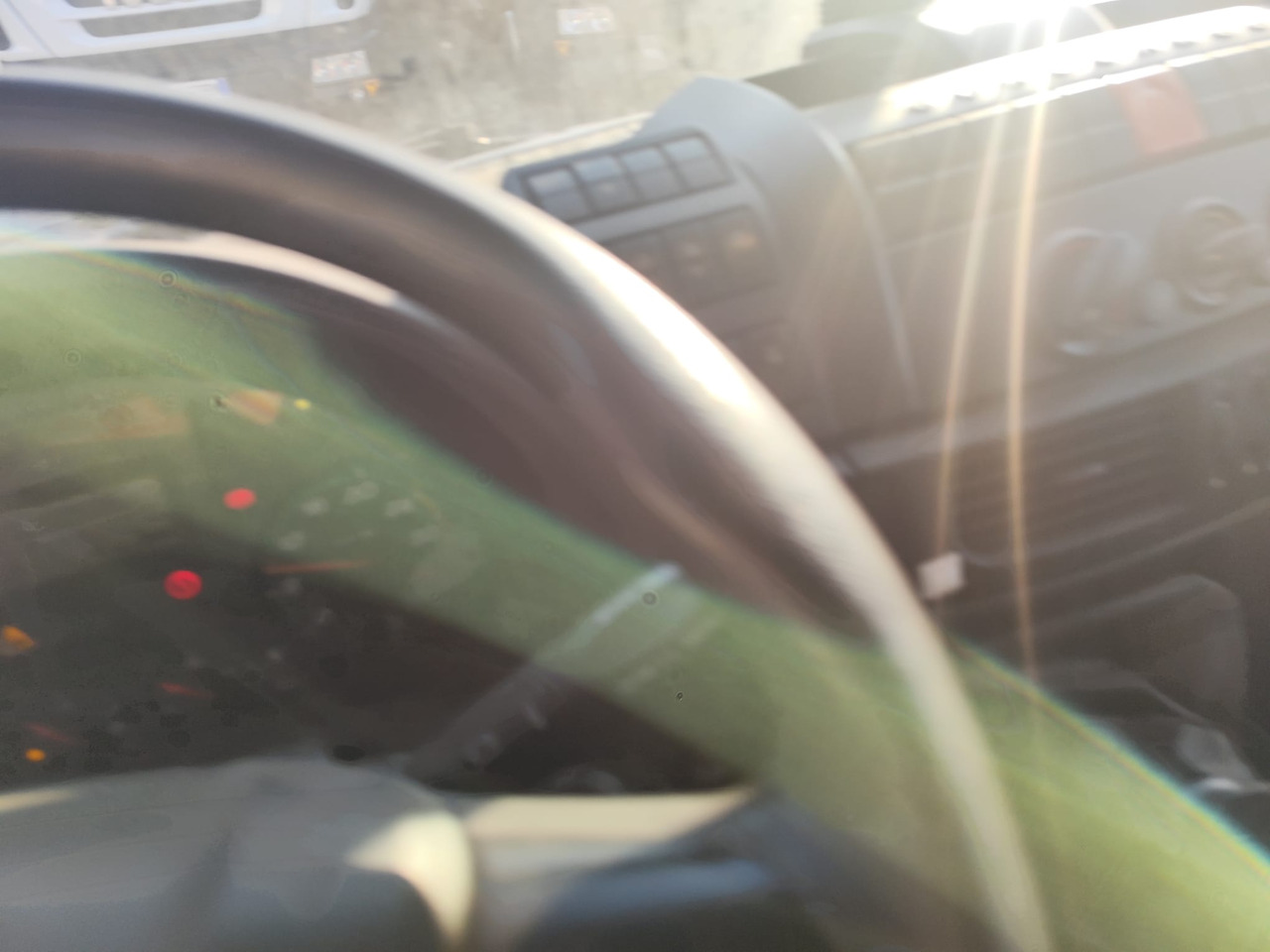 Camión grúa, Camión volquete IVECO EUROCARGO 80-190: foto 49 Camión grúa, Camión volquete IVECO EUROCARGO 80-190: foto 49