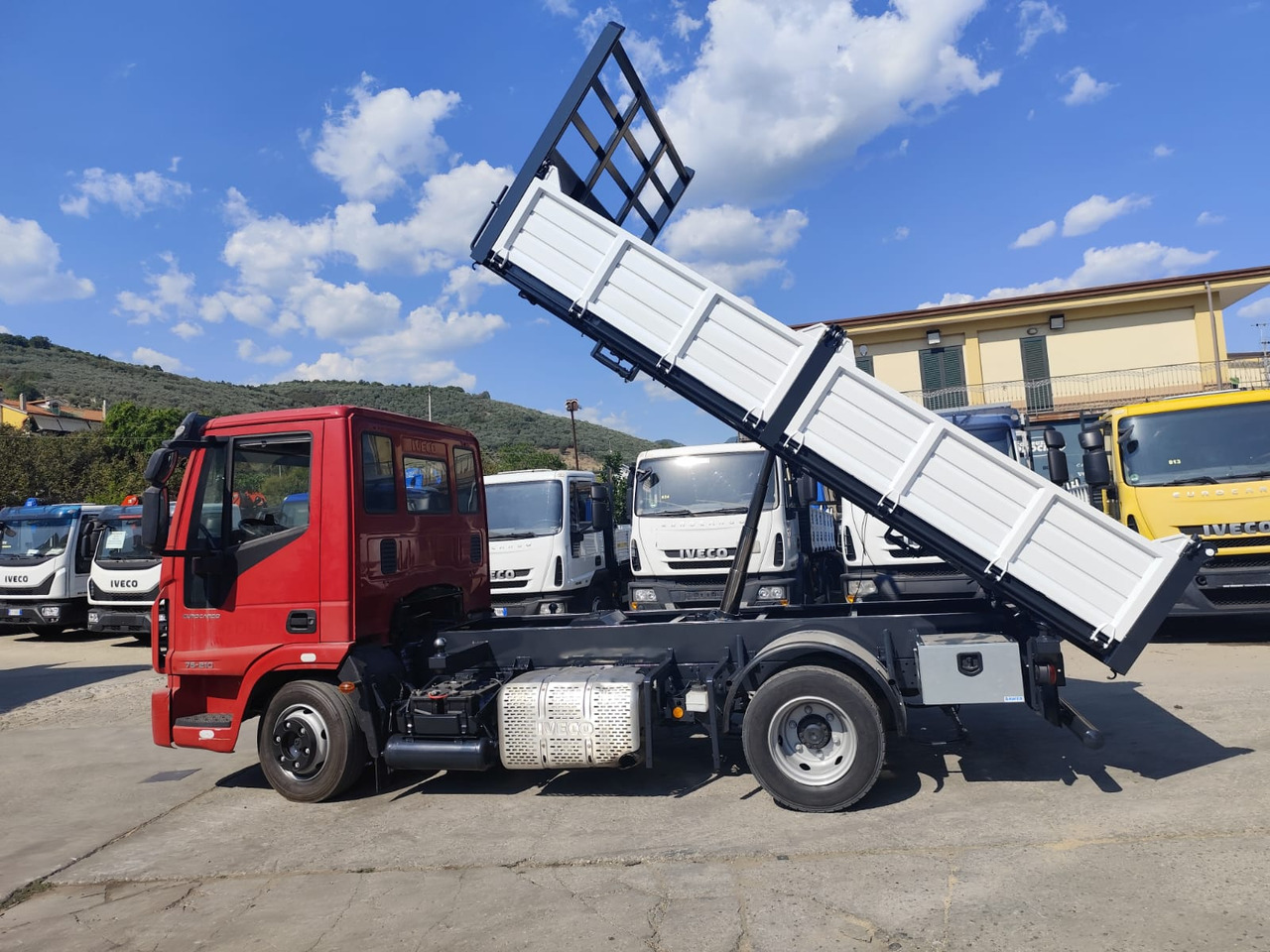 Camión chasis IVECO EUROCARGO 80-190: foto 34