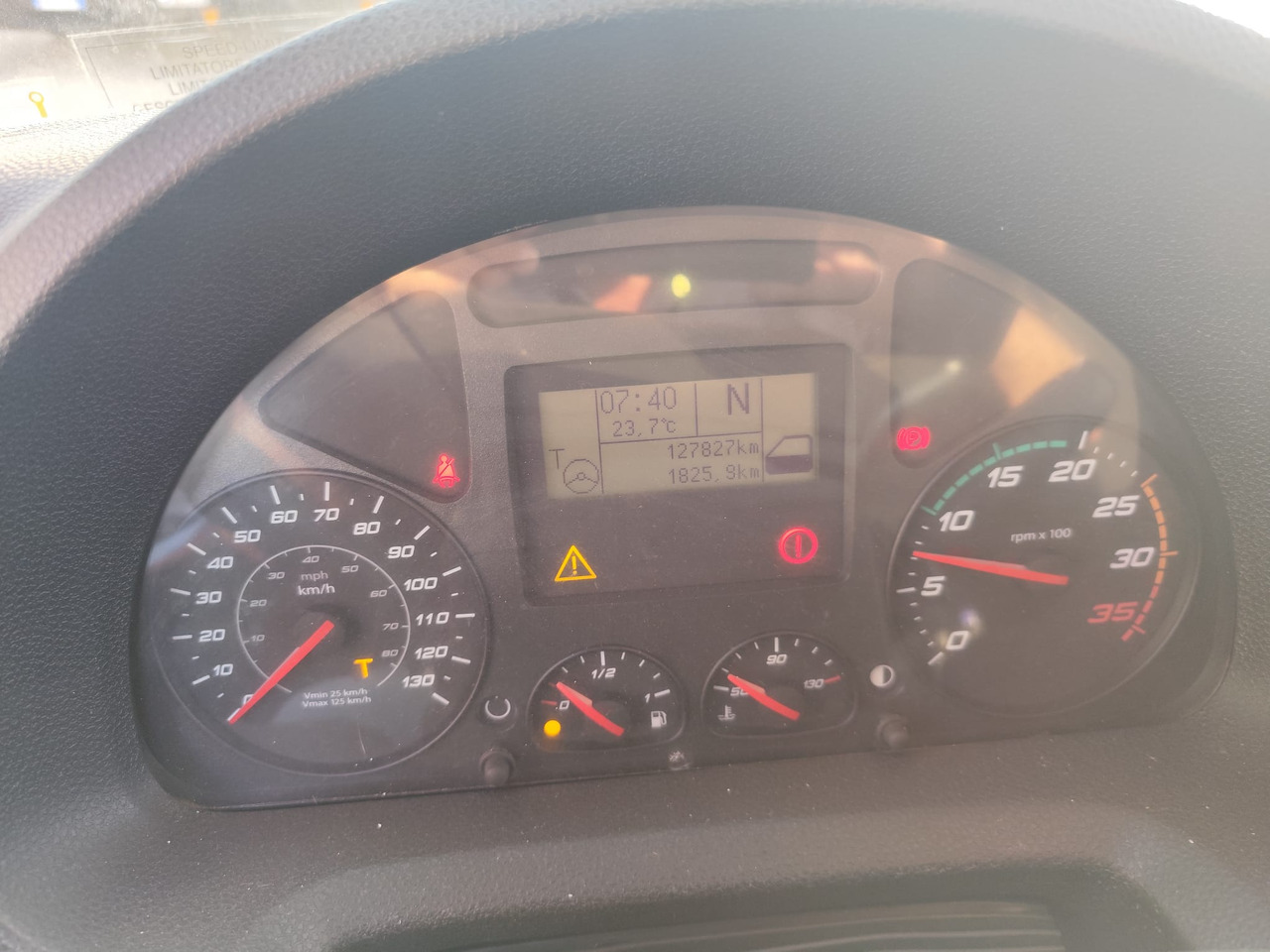 Camión grúa, Camión volquete IVECO EUROCARGO 80-190: foto 50 Camión grúa, Camión volquete IVECO EUROCARGO 80-190: foto 50