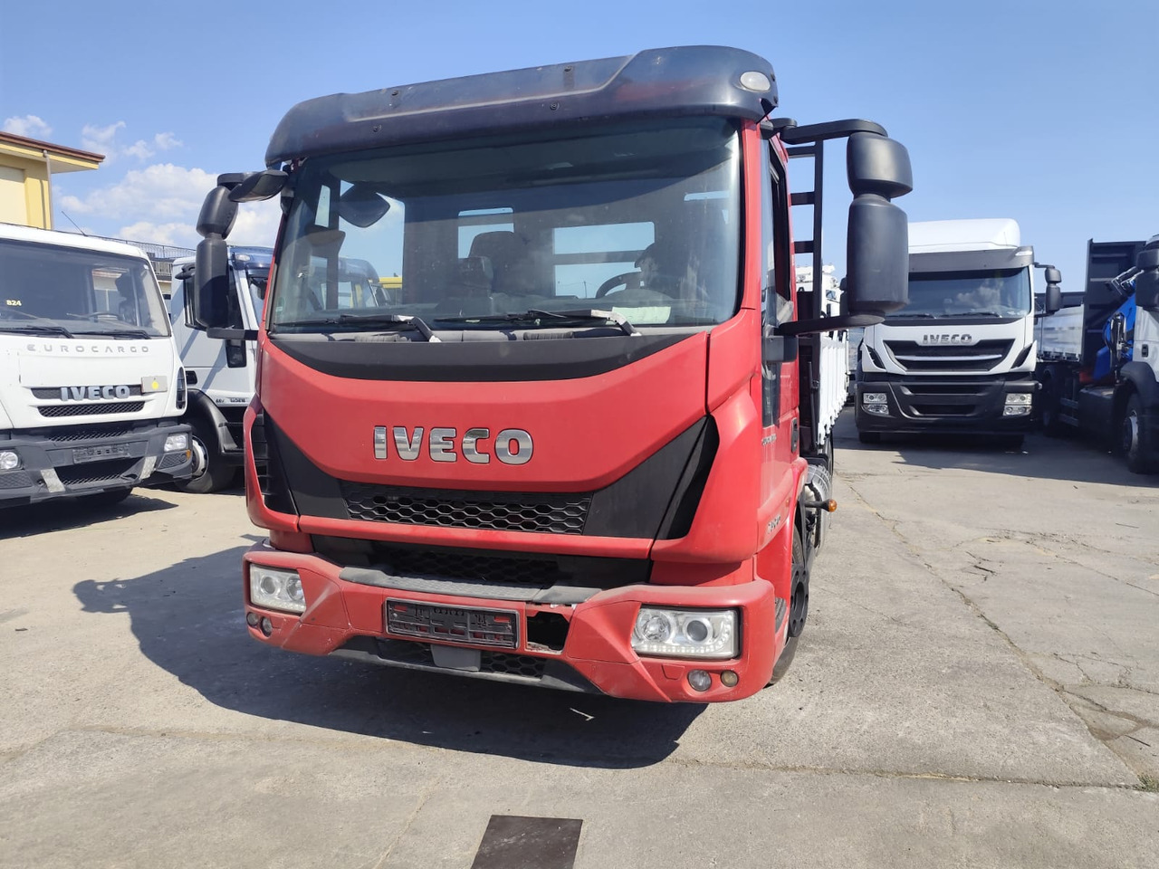 Camión chasis IVECO EUROCARGO 80-190: foto 18