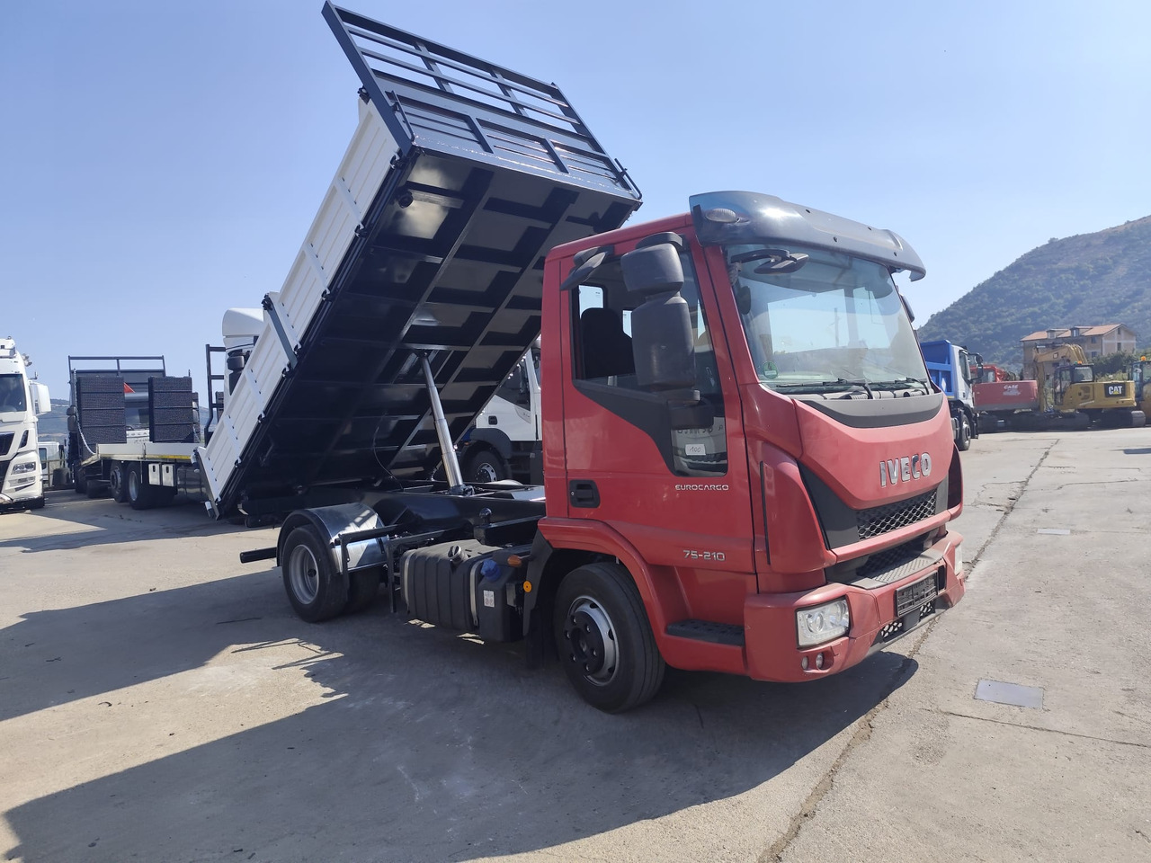 Camión chasis IVECO EUROCARGO 80-190: foto 46