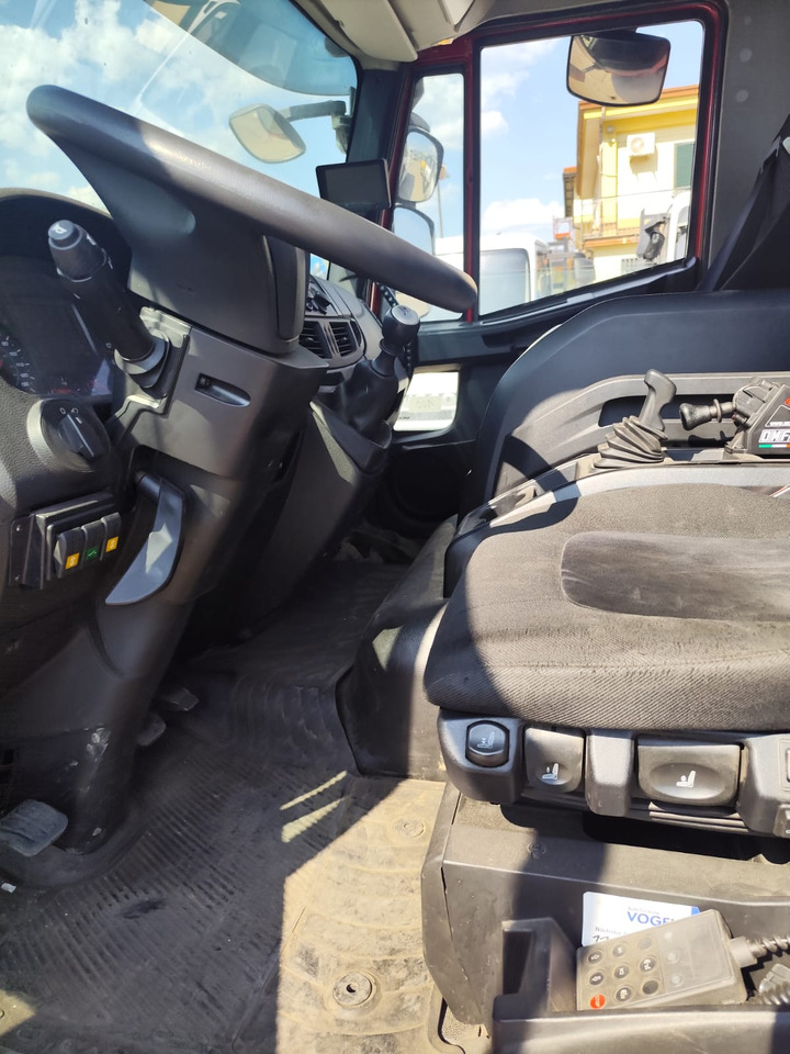 Camión chasis IVECO EUROCARGO 80-190: foto 23