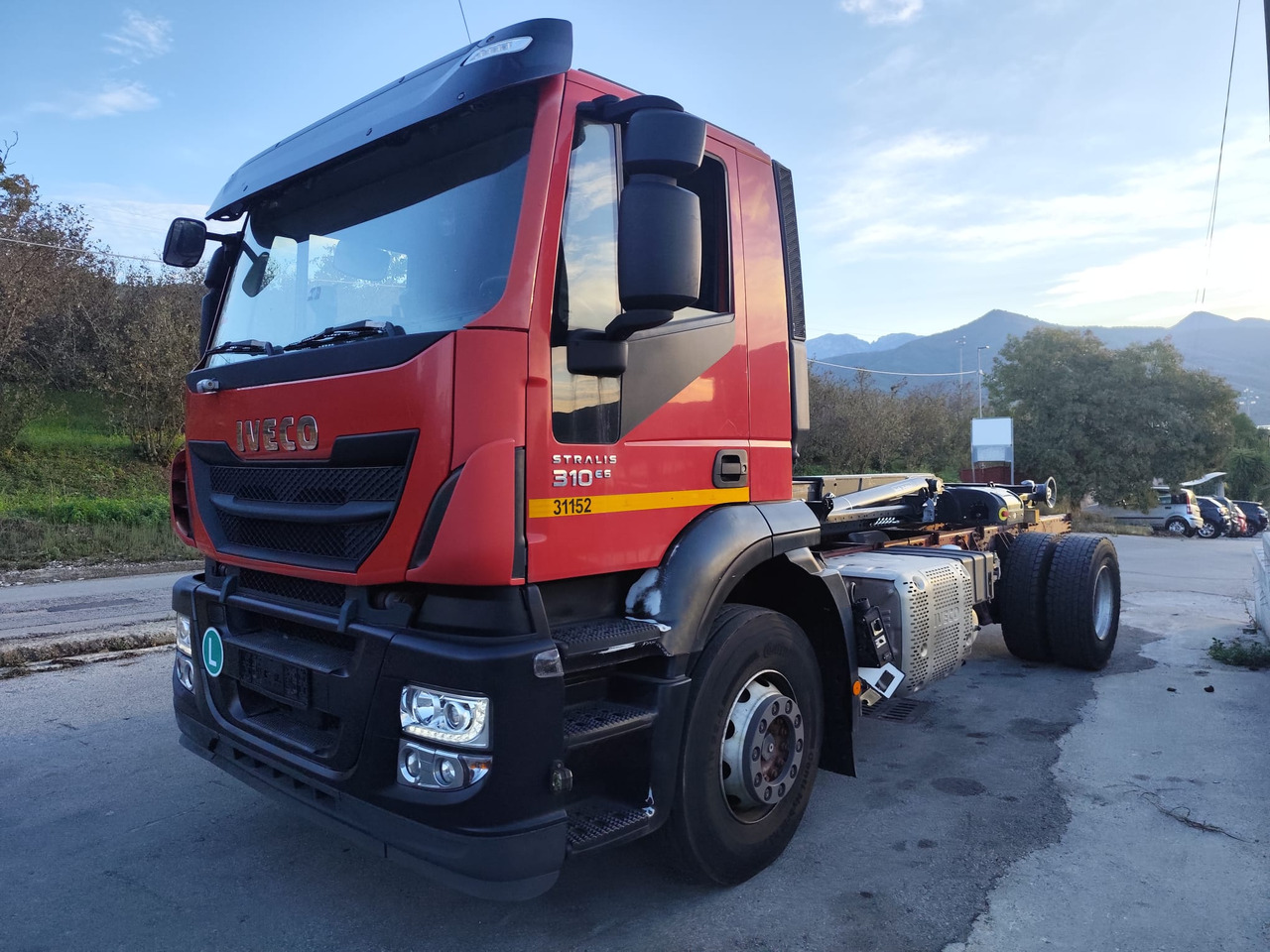 IVECO STRALIS 190S31 - Camión multibasculante: foto 1 IVECO STRALIS 190S31 - Camión multibasculante: foto 1
