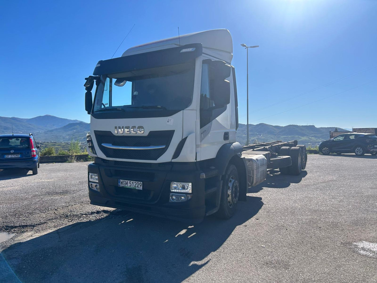 IVECO STRALIS AD 260S31 XP - Camión chasis: foto 4 IVECO STRALIS AD 260S31 XP - Camión chasis: foto 4