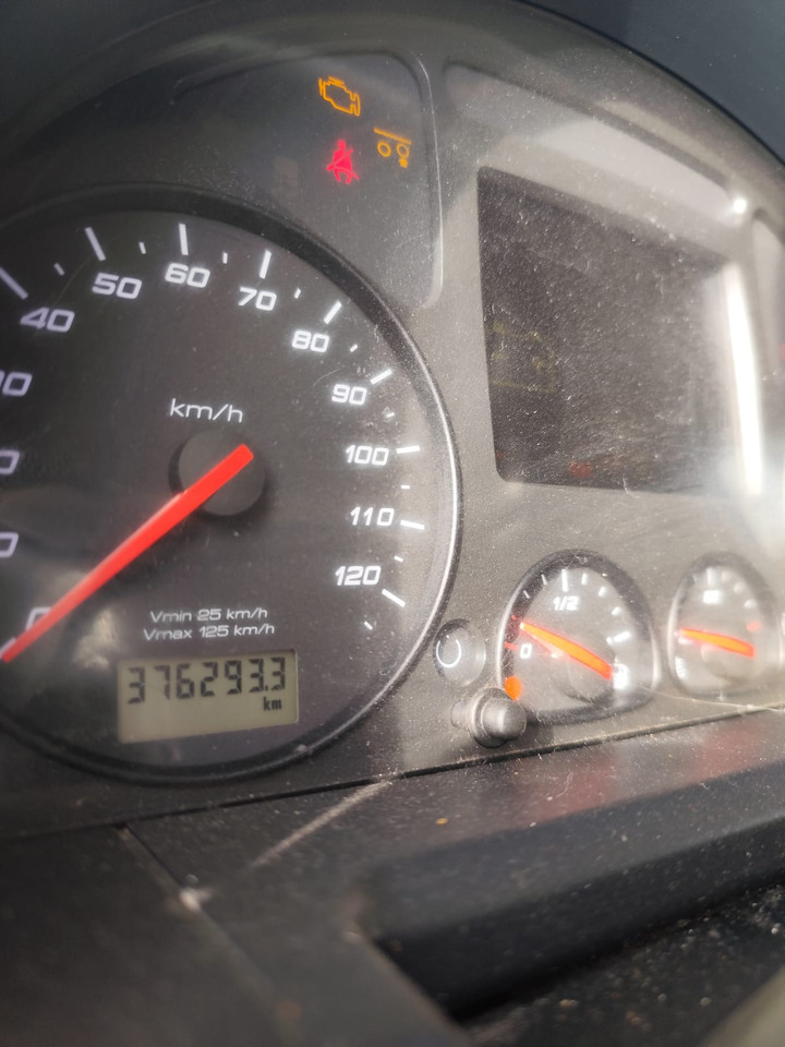 IVECO STRALIS AD 260S31 Y/P - Camión multibasculante: foto 3 IVECO STRALIS AD 260S31 Y/P - Camión multibasculante: foto 3