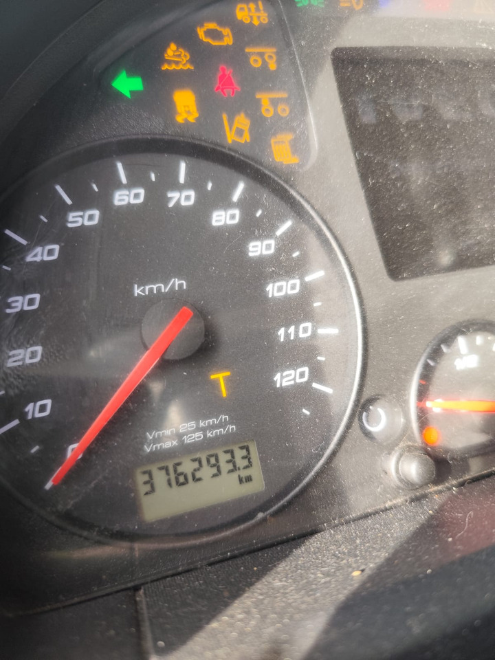 IVECO STRALIS AD 260S31 Y/P - Camión multibasculante: foto 4 IVECO STRALIS AD 260S31 Y/P - Camión multibasculante: foto 4