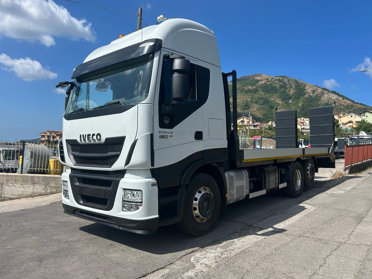 IVECO STRALIS AS 260S46 - Camión caja abierta: foto 1 IVECO STRALIS AS 260S46 - Camión caja abierta: foto 1