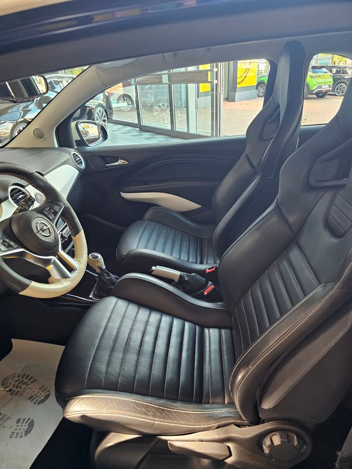 Opel Adam Rocks S Recaro Leder Infinity 18" - Coche: foto 5 Opel Adam Rocks S Recaro Leder Infinity 18" - Coche: foto 5