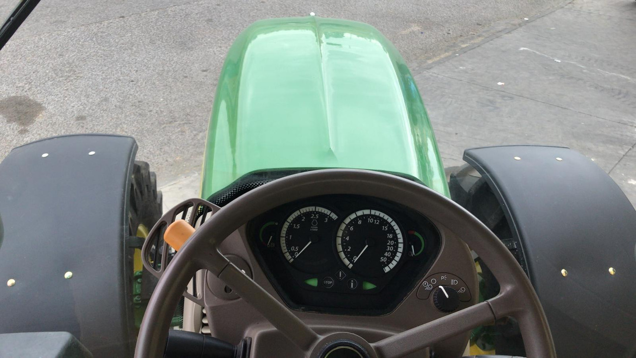 Tractor John Deere 7530 Premium: foto 12 Tractor John Deere 7530 Premium: foto 12