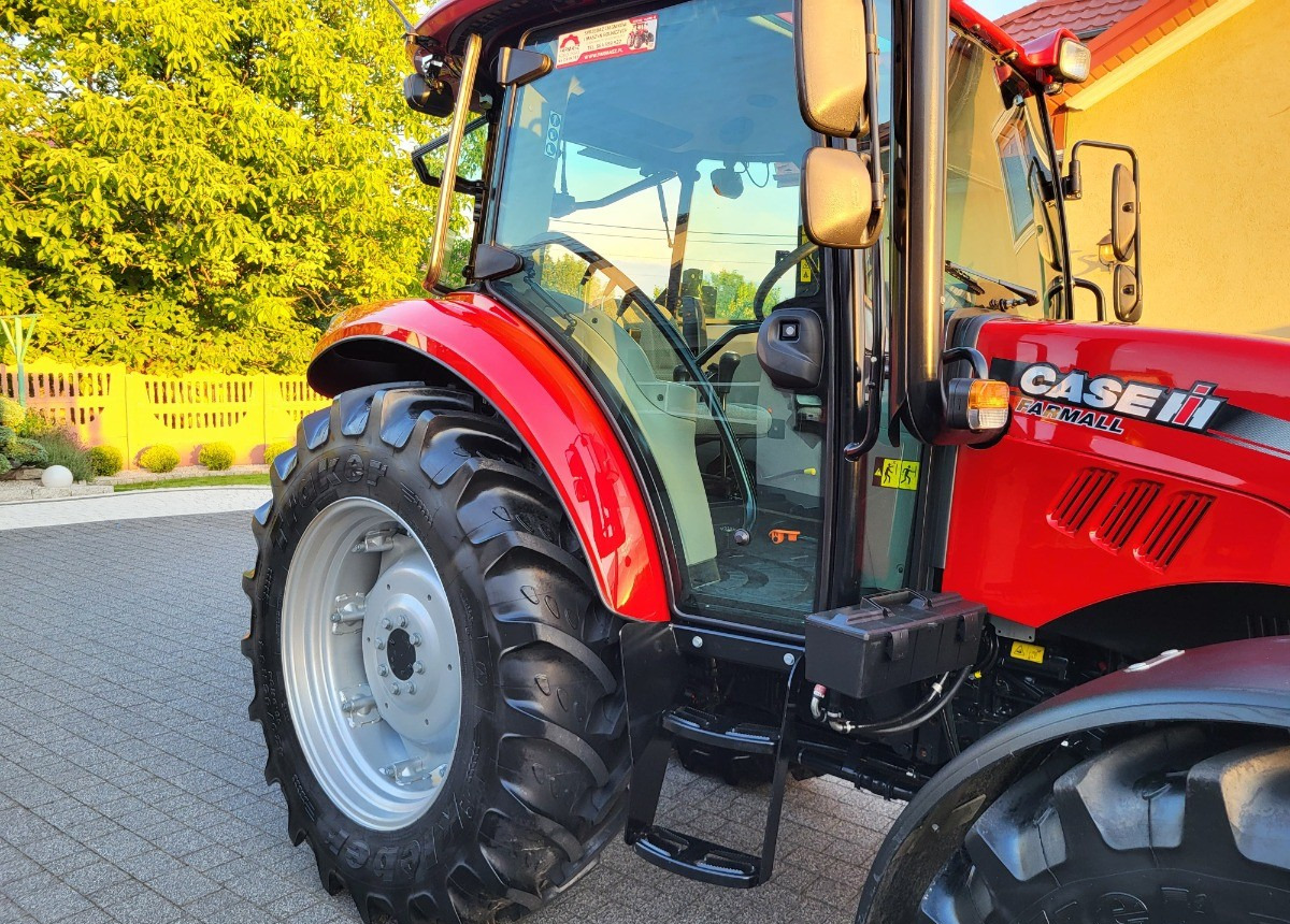 Tractor nuevo Case IH 85A  jak nowy 4x4WD: foto 13