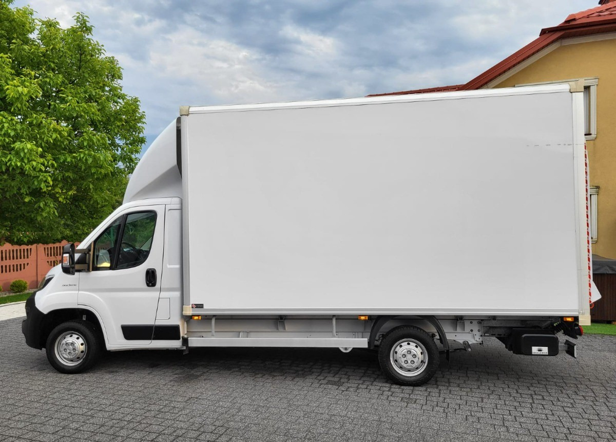 Fiat Ducato Maxi 2.3 150 ps. Kontener Winda - Furgoneta caja cerrada: foto 3 Fiat Ducato Maxi 2.3 150 ps. Kontener Winda - Furgoneta caja cerrada: foto 3