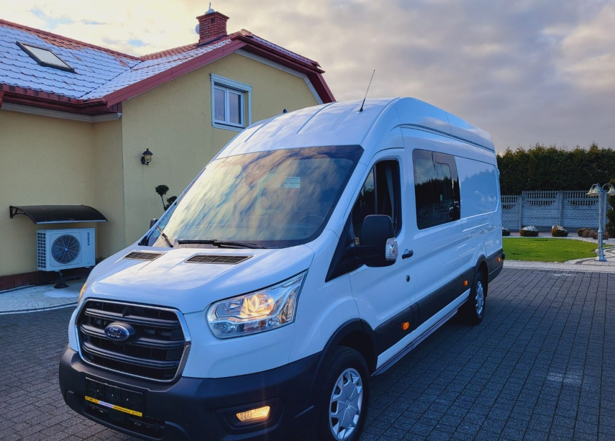 Ford Doca 7 0sobowy jak nowy z salonu - Furgoneta combi: foto 1 Ford Doca 7 0sobowy jak nowy z salonu - Furgoneta combi: foto 1