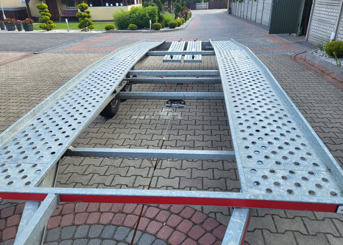 GEWE DMC 270kg długa 5m nowa nie używana Dmc Stan Idealny nowy - Remolque portavehículos: foto 4 GEWE DMC 270kg długa 5m nowa nie używana Dmc Stan Idealny nowy - Remolque portavehículos: foto 4