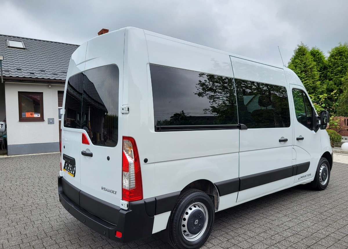 Leasing de Renault Master 2.3 170ps. L2H2  8-osobowy Serwisowany I właściciel Renault Master 2.3 170ps. L2H2  8-osobowy Serwisowany I właściciel: foto 18