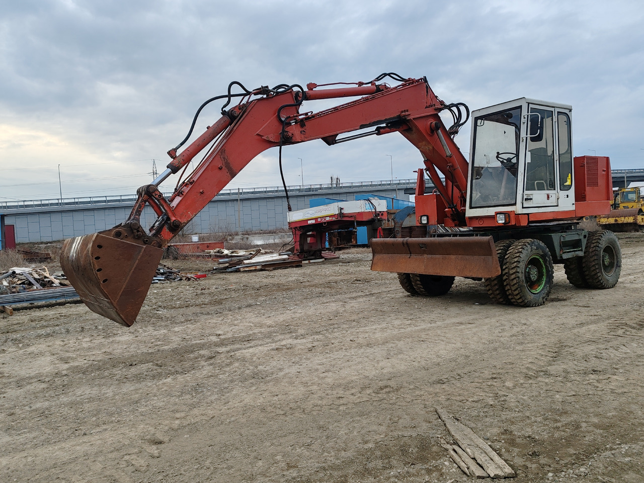 Case Poclain 61P - Excavadora de ruedas: foto 3 Case Poclain 61P - Excavadora de ruedas: foto 3