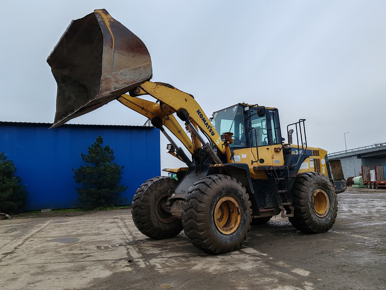 KOMATSU WA 380-S - Cargadora de ruedas: foto 1 KOMATSU WA 380-S - Cargadora de ruedas: foto 1