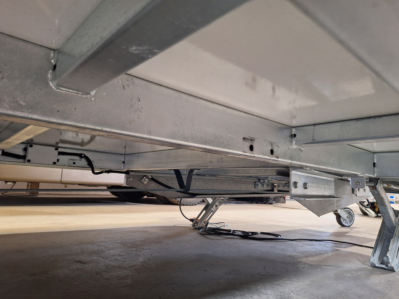 Remolque venta ambulante nuevo Deli Star Trailer American 6000 - EU Standards: foto 10