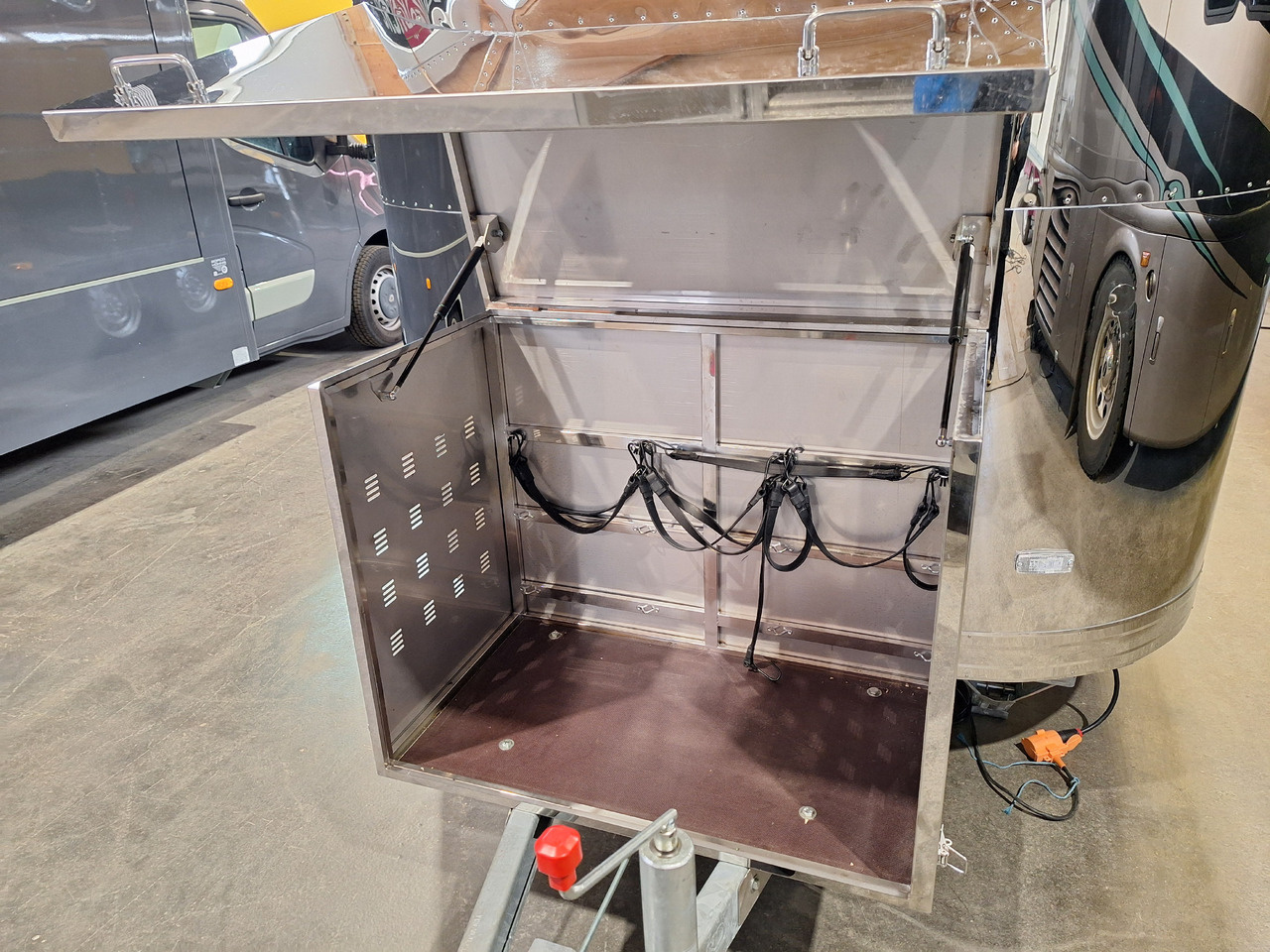 Remolque venta ambulante nuevo Deli Star Trailer American 6000 - EU Standards: foto 7