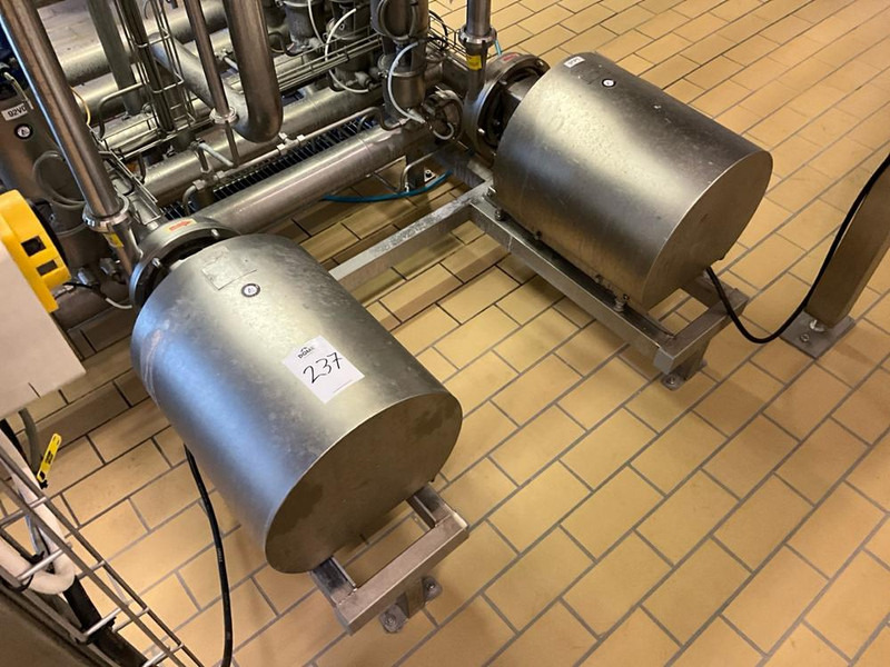 Alfa Romeo Laval LKH 20/165 - Compresor de aire: foto 1 Alfa Romeo Laval LKH 20/165 - Compresor de aire: foto 1