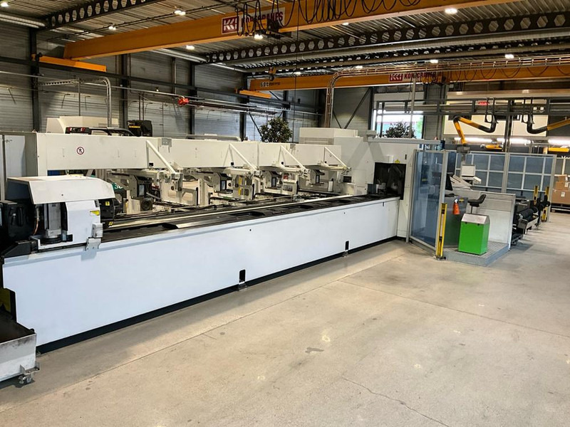 Trumpf TruLaser Tube 5000 - Máquina para metal: foto 2 Trumpf TruLaser Tube 5000 - Máquina para metal: foto 2