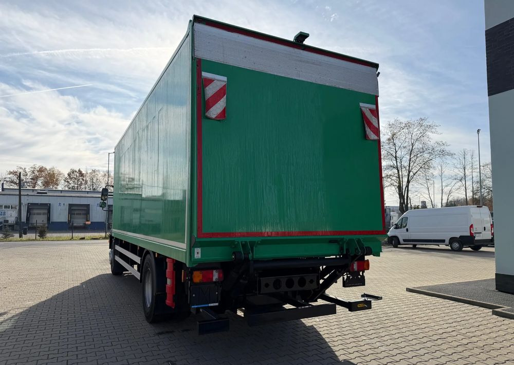 Camión caja cerrada MAN TGM 18.250 Ładownośc 9800 kg: foto 9 Camión caja cerrada MAN TGM 18.250 Ładownośc 9800 kg: foto 9