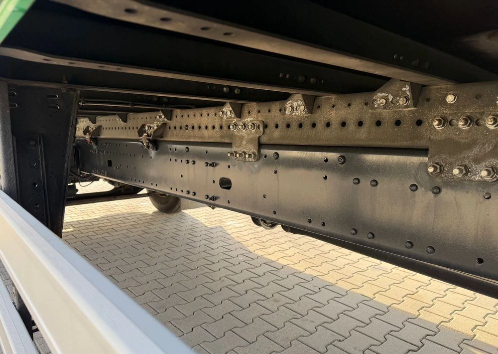 Camión caja cerrada MAN TGM 18.250 Ładownośc 9800 kg: foto 16 Camión caja cerrada MAN TGM 18.250 Ładownośc 9800 kg: foto 16