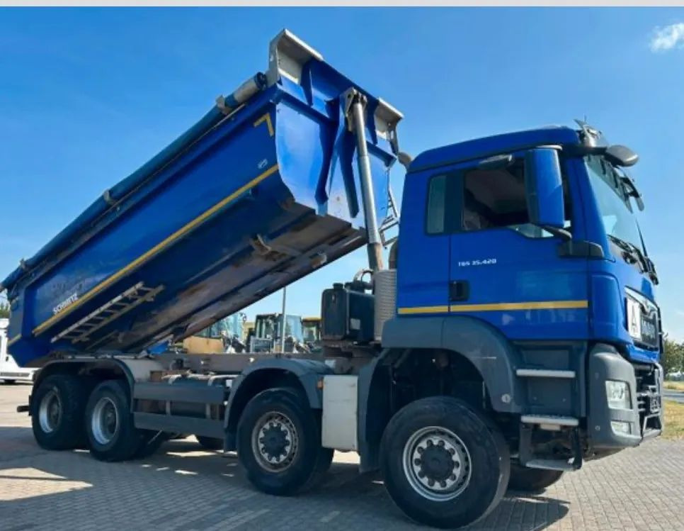 MAN TGS 35.420 WYWROTKA MULDA 8X6 - Camión volquete: foto 1 MAN TGS 35.420 WYWROTKA MULDA 8X6 - Camión volquete: foto 1