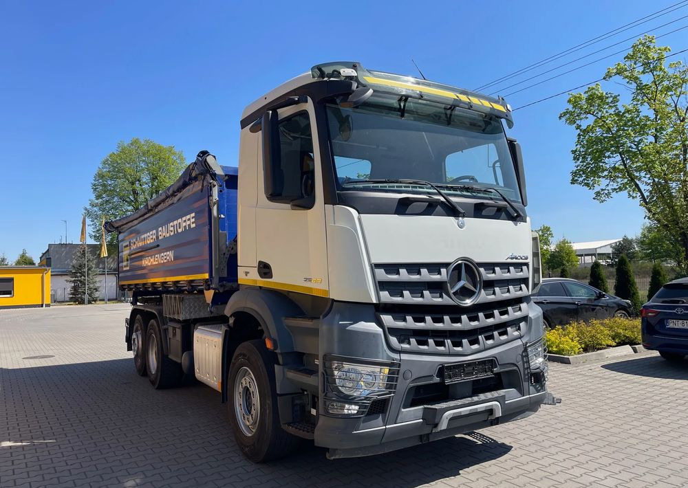 Mercedes-Benz AROCS 2545, WYWROTKA - Camión volquete: foto 1 Mercedes-Benz AROCS 2545, WYWROTKA - Camión volquete: foto 1