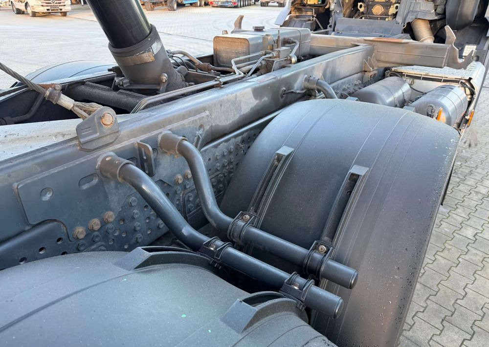 Camión volquete Mercedes-Benz AROCS 3345/6x6/ Wywrotka Miller Bordmatic: foto 17