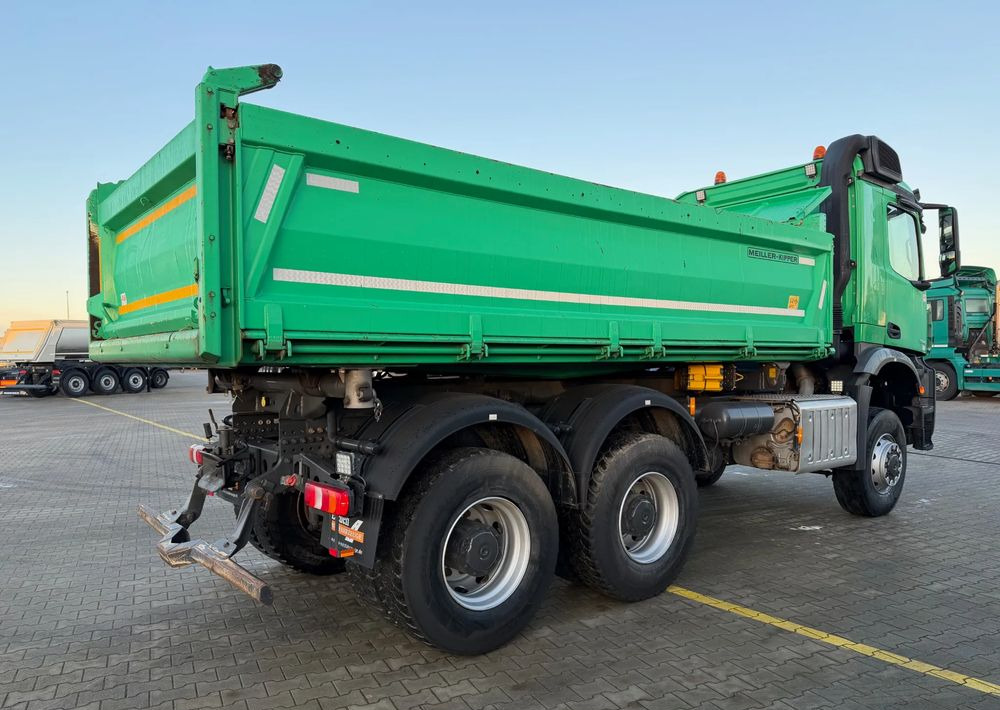 Camión volquete Mercedes-Benz AROCS 3345/6x6/ Wywrotka Miller Bordmatic: foto 7